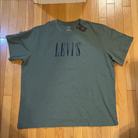 Levi's Other - NWT Levi’s green logo t shirt